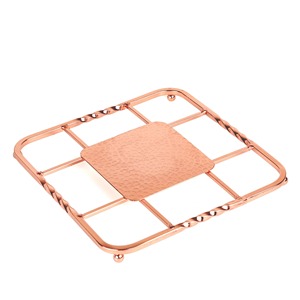 Salvamanteles Decorativo de Hierro para Protección de Mesa y Servicio, Salvamanteles Metálico Elegante Resistente al Calor para Uso Doméstico, Salvamanteles Metálico de Alta Calidad - Product Image 1