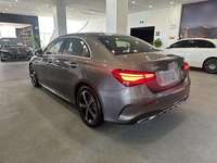 Mercedes-Benz A200L berline 2023 importée de Chine, véhicule d'occasion disponible pour le marché des conduites à gauche