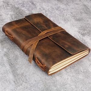 Cuaderno de Cuero Personalizado Craft Hackle, Diario de Cuero Genuino Vintage con Encuadernación Cosida a Mano, 200-400 Páginas - Product Image 1