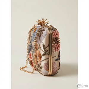 AZIZA FASHION DREAM Pochette élégante à fleurs perlées avec chaîne, fermeture à rabat, doublure en polyester, sac de soirée fait main 1L - Product Image 2