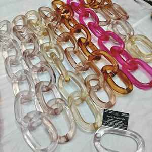 Nuevo diseño de color, personalización de eslabones de cadena de resina de gran tamaño y colores claros, eslabones grandes de resina multicolor disponibles. - Product Image 1