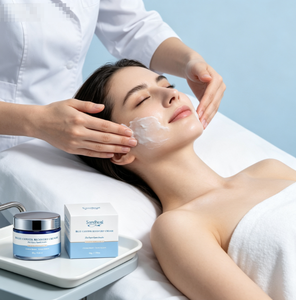 Crème Visage Anti-Âge à l'Acide Hyaluronique Bleu Hydratante, Apaisante et Réparatrice de la Barrière Cutanée |   OEM/ODM - Product Image 6