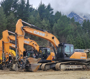 Vente en gros d'excavatrices hydrauliques d'occasion durables pour travaux d'ingénierie, modèles Case CX210 CX240 CX300, à prix compétitifs - Product Image 6