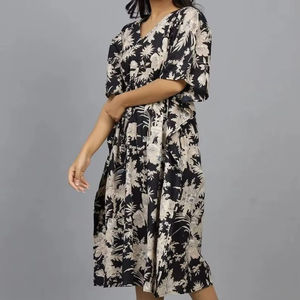 Robe kaftan en coton indien pour femmes, faite à la main, paréo de plage, kimono, robe confortable pour les vacances d'été - Product Image 1