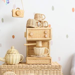 Adorable juego de cafetera de ratán de diseño adorable para juguetes de juego de café imaginativos, juguete de barista para niños - Product Image 4