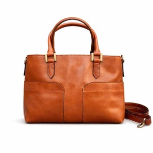 Sac fourre-tout en cuir véritable fait main de haute qualité avec fermeture éclair et dessus ouvert, design élégant marron - Product Image 1