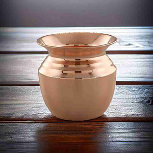 Diseño moderno Latón Kalash Forma redonda Artesanías doradas Trabajo manual Uso de adoración Pooja Thali Placa Artículo de regalo - Product Image 6