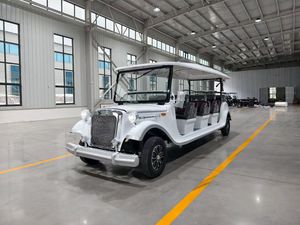 รถชมวิวไฟฟ้าสีขาวแบบวินเทจ เปิดประทุน สำหรับขนส่งนักท่องเที่ยว - Product Image 1