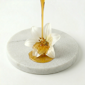 Aceite Esencial de Lirio de Grado Natural para Creaciones Aromáticas, Industria del Cuidado Personal y Suministro a Granel Confiable para Distribución Global - Product Image 5