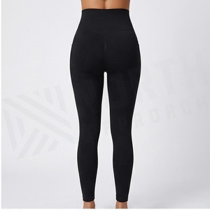 High Waist Full Length Yoga <b>Leggings</b> <b>With</b> <b>Pockets</b> Solid Black Seamless Four-Way Stretch Spandex Polyester Women's Sportswear - Product Image 2