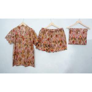 Ensembles de pyjamas courts d'été élégants et confortables pour femmes et adolescentes, en coton respirant, coupe décontractée tendance, designs et logos personnalisables - Product Image 6