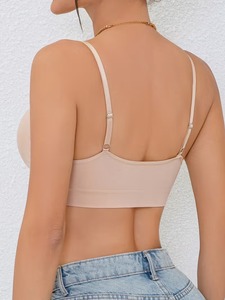 เสื้อชั้นในออกกำลังกายแบบ Low Impact สำหรับผู้หญิง สายปรับได้ บางเบา กระชับทรง ไร้ตะเข็บ ยืดหยุ่นได้ดี เหมาะสำหรับออกกำลังกาย - Product Image 2