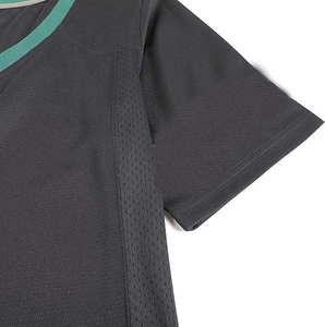 Maillot de football noir à col rond et manches courtes pour homme, respirant, en maille, grande taille, coupe classique, hiver/été, couleur unie, vente en gros - Product Image 2