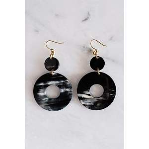 Boucles d'oreilles en corne de buffle faites à la main, accessoires de mode écologiques, bijoux en corne naturelle pour femmes, artisanat en pierres semi-précieuses - Product Image 4