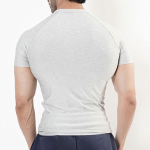 Camiseta Deportiva para Hombre, de Poliéster/Spandex, 180g, Corte Regular, Transpirable, Ecológica, para Gimnasio y Entrenamiento, Personalizable - Product Image 4