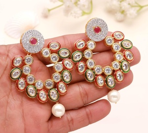 Pendientes Polki Kundan al por Mayor, Chapados en Oro de 22K, de Latón Ovalado, Tradicionales para Novias - Product Image 4