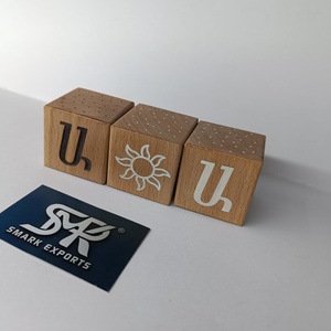 Juego de Bloques Sensoriales de Madera Cuadrados Hechos a Mano, Modernos y de Primera Calidad, Inspirados en Montessori, Cubos de Aprendizaje para Bebés y Niños Pequeños, Decoración para Cuarto de Niños - Product Image 3