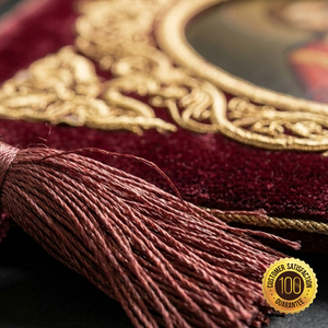 Vêtement liturgique orthodoxe brodé avec des diamants, des glands en fil d'or, logo personnalisé, couleur personnalisée - Product Image 2