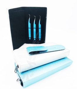 แหนบต่อขนตาเคลือบสีฟ้า RMI ปลายสแตนเลสสีเงิน พร้อมกล่องแม่เหล็กและซองหนัง - Product Image 4