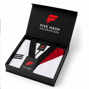 Uniforme de taekwondo premium confeccionado con tela resistente que ofrece comodidad, flexibilidad y un rendimiento confiable en cada día de entrenamiento. - Product Image 6