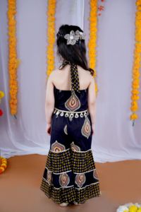 ชุดคุर्ติและชาราร่าผ้าฝ้ายสีดำแบบดั้งเดิมสำหรับเด็กผู้หญิง พร้อมงานปัก สำหรับเทศกาลดีวาลี สไตล์อินเดีย-ปากีสถาน ความยาวระดับข้อเท้า ทรงหลวม - Product Image 4
