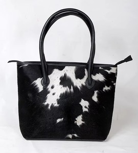 Bolso Tote de Cuero de Vaca con Pelo, Hecho a Mano, Bolso de Cuero Premium, Bolso Tote Vintage de Gran Capacidad - Product Image 6