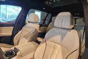 <span class=keywords><strong>GRAN</strong></span> OFERTA para vehículos SUV BMW X7 M60i AWD 2024 2025 <span class=keywords><strong>de</strong></span> segunda mano con bajo kilometraje y en buen estado <span class=keywords><strong>de</strong></span> funcionamiento - Product Image 2