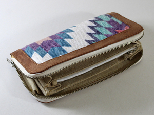Cartera de Lona con Cierre y Diseño Geométrico, Estilo Vintage, Multicolor, Hecha de Algodón de Rajasthan para Uso Diario - Product Image 3