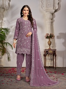 Ensemble en soie glamour complet et lourd Robe pakistanaise de luxe Embellissement de travail Sikwans complexe Pantalon de fête de mariage Lourdement - Product Image 2