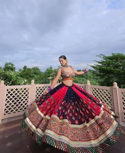 Conjunto de Saree de Red Bordado para Mujer, Blusa Tradicional, Atuendo Festivo para Bodas y Fiestas - Product Image 3