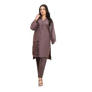 Nueva oferta de verano trajes de tela de algodón cosido de 2 piezas superventas tallas grandes mujeres bordadas Shalwar kameez - Product Image 1