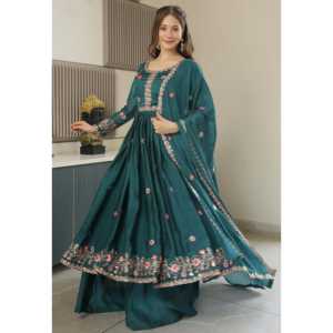 Robe de soirée Pent and Dupatta de créateur avec look séduisant - Product Image 5