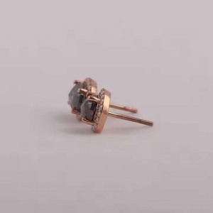 Boucles d'oreilles en diamant très demandées, design luxueux, bijoux fins, cadeau idéal pour un anniversaire ou un mariage. Disponibles au prix de gros. - Product Image 5