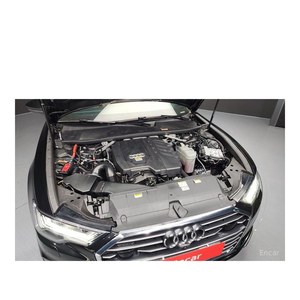 Audi A6 45 TFSI Quattro Premium 2023, 23,849 km, Volante a la Izquierda, Asientos de Cuero, Cámara Trasera - Product Image 6