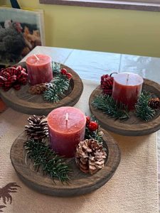 Support de bougie en bois, plateau décoratif de style farmhouse, plateau rond pour bougie pilier, base rustique pour centre de table de salon - Product Image 6