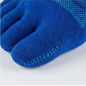 Chaussettes de sport d'été pour hommes, bleues, à 5 orteils, rayées, tricotées, respirantes, en Spandex et Polyester - Product Image 6