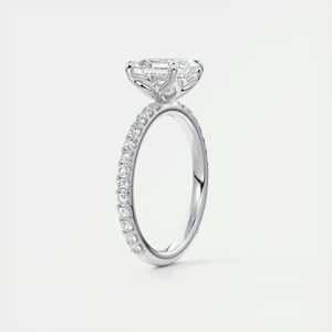 Bague de fiançailles en or blanc 14 carats avec diamant de laboratoire taille poire de 2,50 carats, sertie de pierres latérales rondes - Product Image 4