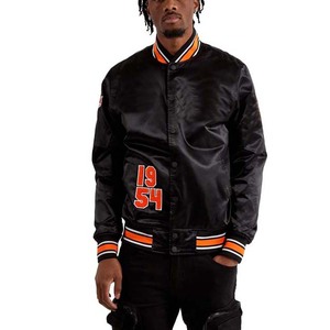 Chaqueta Bomber Negra para Hombre, Cuello Alto, Cierre de Botones, Ribete a Rayas Naranjas, Número 1954, Chaqueta Casual Estilo Universitario, Chaquetas de Satén en Venta - Product Image 1