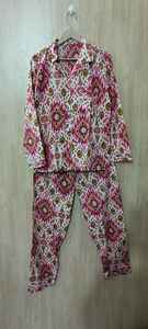 Conjunto de Pijama de Lujo 100% Algodón para Mujer, Ropa de Dormir Suave, Camisa y Pantalones, Ropa de Casa de Algodón Orgánico, Conjunto de Pijama para Damas de Honor - Product Image 5