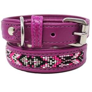 Collar de cuero de vaca acolchado para perro, accesorio de calidad superior, exclusivo, hecho a mano, clásico, con pasador de cuentas - Product Image 1