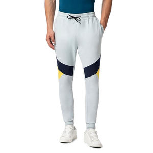 Pantalones Jogger con Costuras Selladas para Hombre, Pantalones Deportivos Casuales, Corte Ajustado, Puños Elásticos, Detalle Cortavientos - Product Image 1