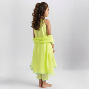 Best Quality Yellow Tunic Set <b>Kurti</b> with Round Neck and Sleeves Comfortable Ethnic Wear for Daily Use at Affordable Price - Product Image 2