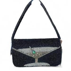 Bolso de Mano de Lujo con Bordado de Cuentas y Diseño Floral, Elegante Bolso de Mano Bordado a Mano con Cuentas para Novia - Product Image 6