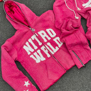 Conjunto de Sudadera con Capucha y Pantalones Jogger Personalizados con Pedrería, Ligeros, 100% Algodón, Estilo Casual Urbano, con Logotipo Personalizado y Marca Privada - Product Image 2