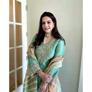 Top Plazzo de fiesta para mujer de diseñador y hermoso conjunto Dupatta - Product Image 2