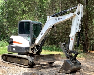 Excavatrice hydraulique E55 bien entretenue, prête pour les projets d'utilité publique et de drainage - Product Image 2