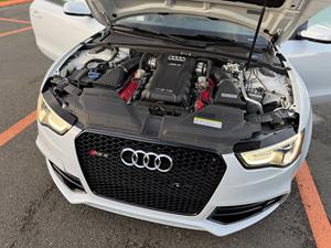 Oferta al por mayor de autos usados Audi RS5 Coupé 2013 - Product Image 4