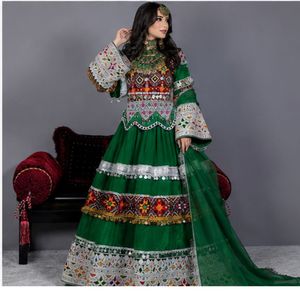 Compre en Línea Elegantes Vestidos de Novia Estilo Afgano para Fiestas, con MOQ Bajo y Precios Razonables, Diseño Popular, Vestido Afgano Kuchi en Venta - Product Image 3