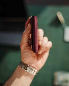 Cartera artesanal de cuero de grano completo sin costuras, acceso rápido, mini cartera sin costuras para distribución global SLW-0034 - Product Image 5