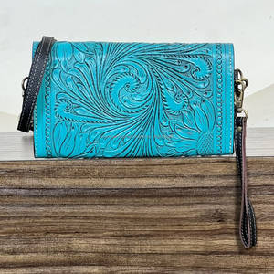 Sacs miniatures en cuir floral artisanal pour femmes, style western, à porter en bandoulière ou au poignet, pour tous les jours et les soirées - Product Image 5